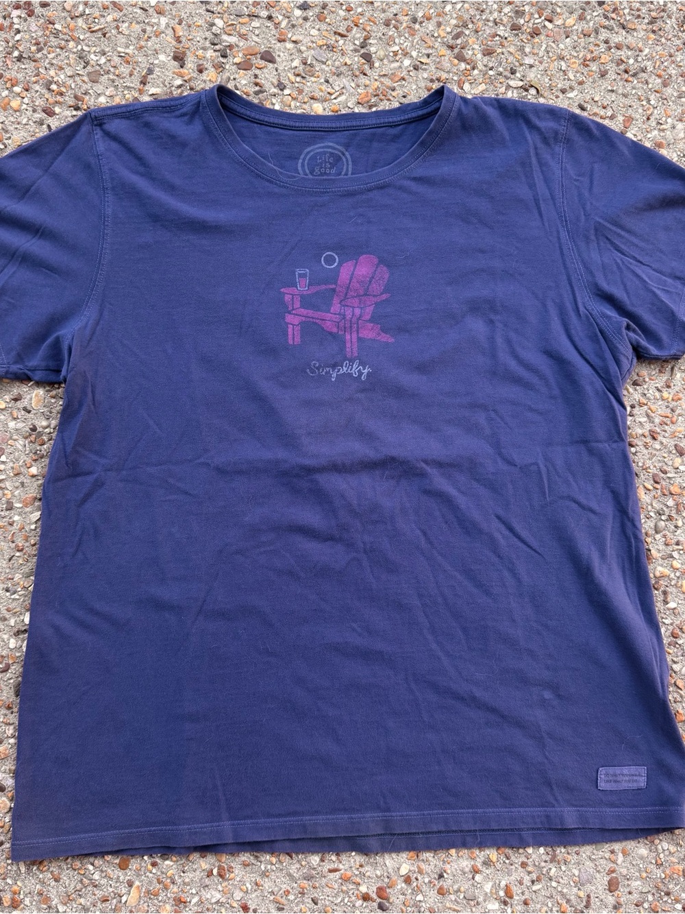 Life is Good Simplify Adirondack Chair Blue  T-shirt Woman’s Size XL